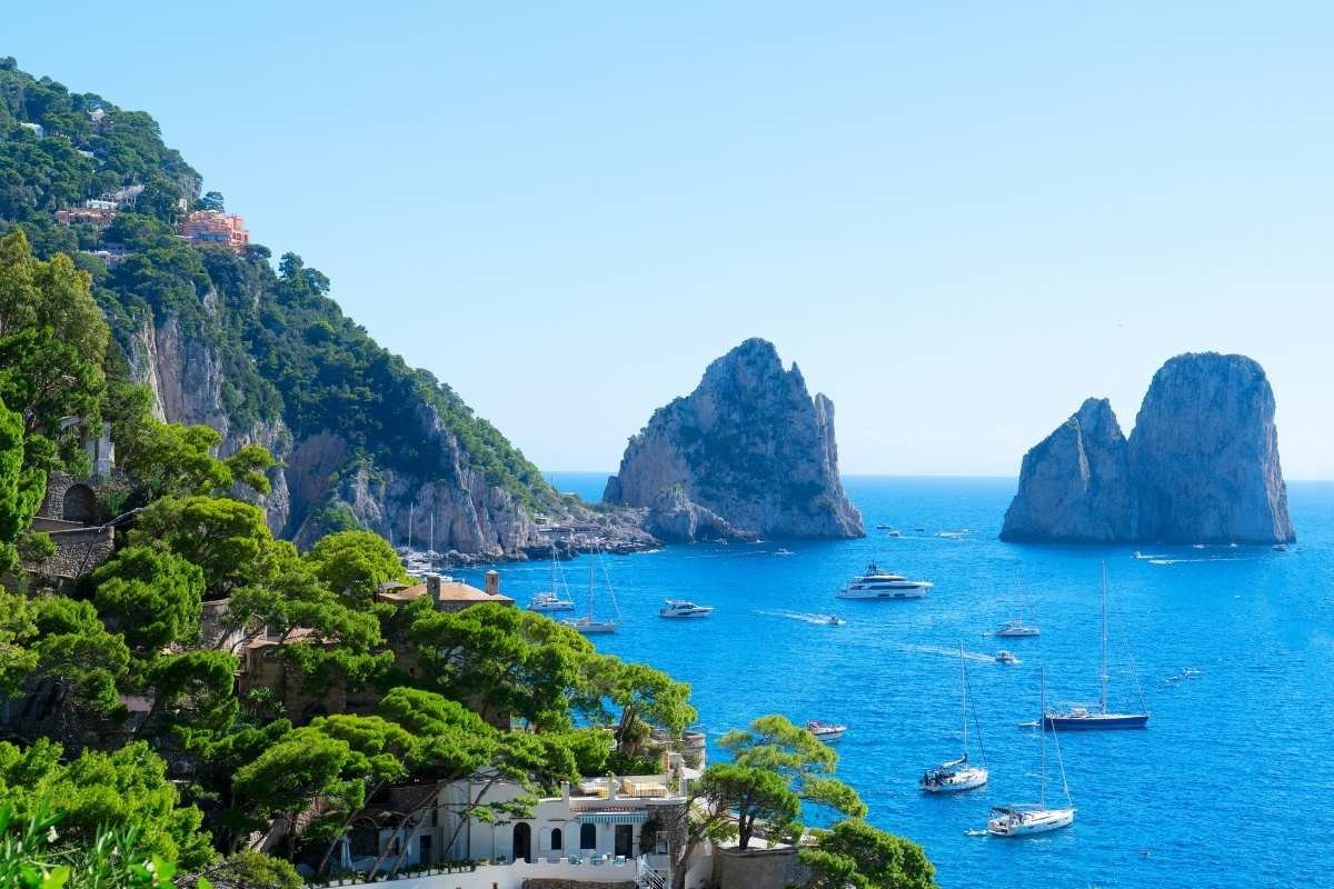 Capri Boat Tours & Luxury Yacht Charters
